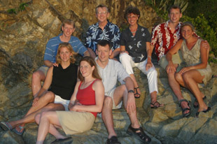 Picture: Extended Osterberg Clan in Caribbean